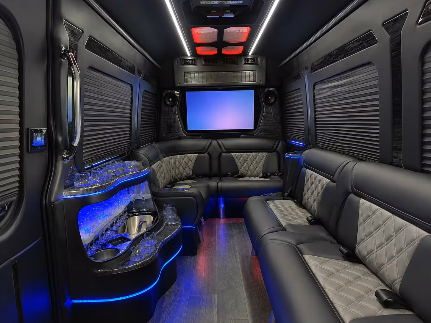 airport transfer shuttles between waco and dfw or austin bergstrom