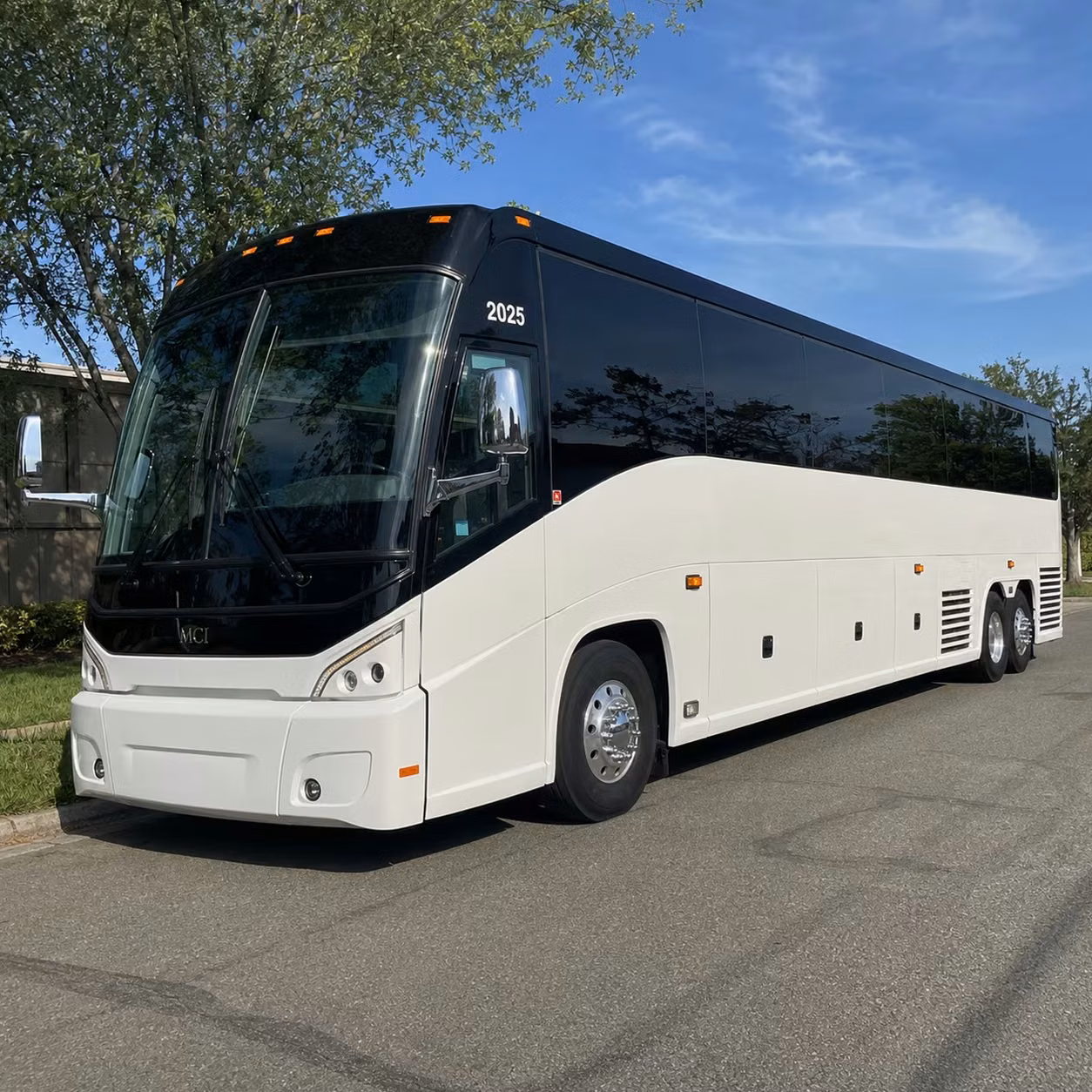charter buses to the mayborn museum complex in waco