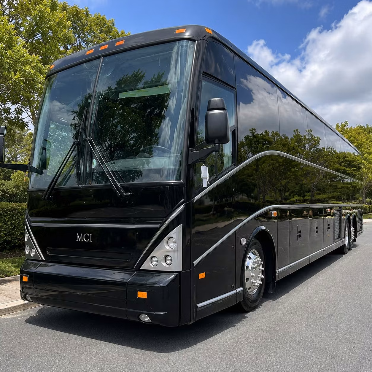 wedding guest shuttle services throughout mclennan county